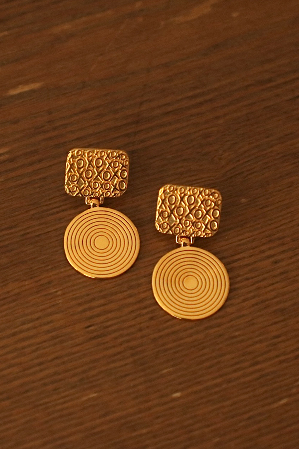 Gwen Beloti Xo Drop Disk Earrings